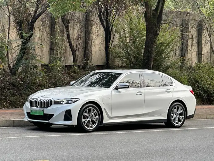 BMW i3 2023 Model eDrive35L – фото 1