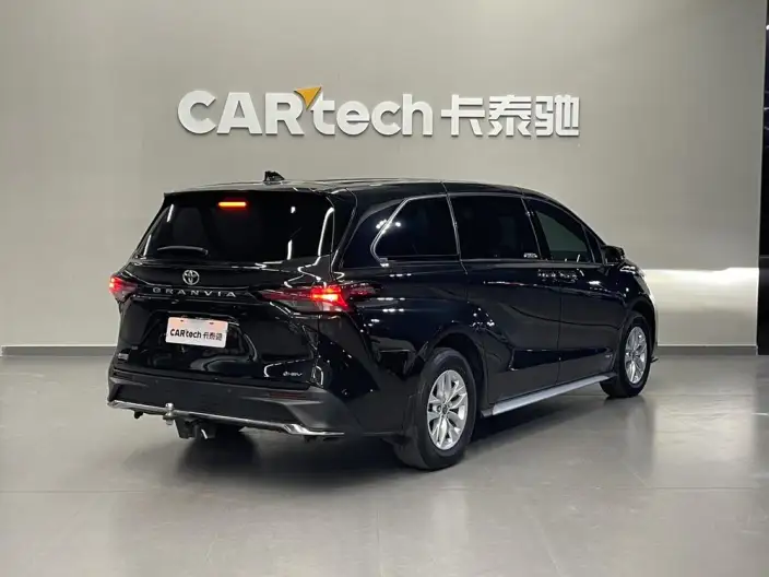 Granvia 2024 Model Intelligent Hybrid 2.5L 2WD Comfort Edition – фото 7