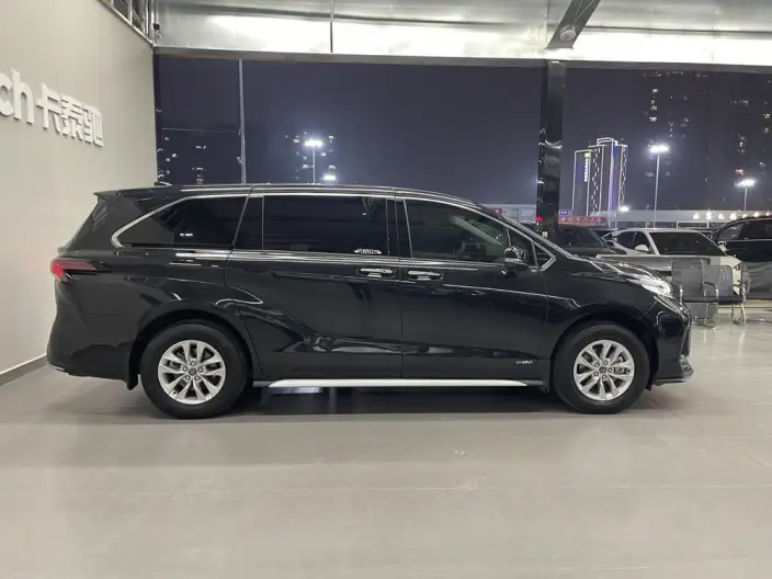 Granvia 2024 Model Intelligent Hybrid 2.5L 2WD Comfort Edition – фото 8