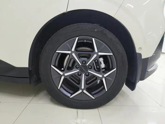 Lynk & Co 20 2025 Model Z20 530km Rear Drive Max – фото 9