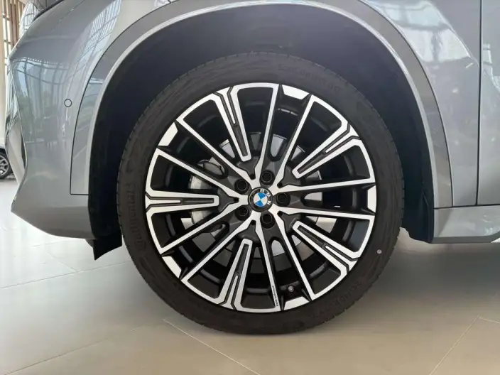 BMW X1 2023 Model xDrive25Li M Sports Set – фото 8