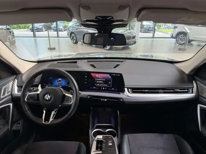 BMW X1 2023 Model xDrive25Li M Sports Set – фото 9