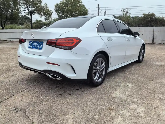 Mercedes-Benz A-class 2022 Model A 180 L – фото 5