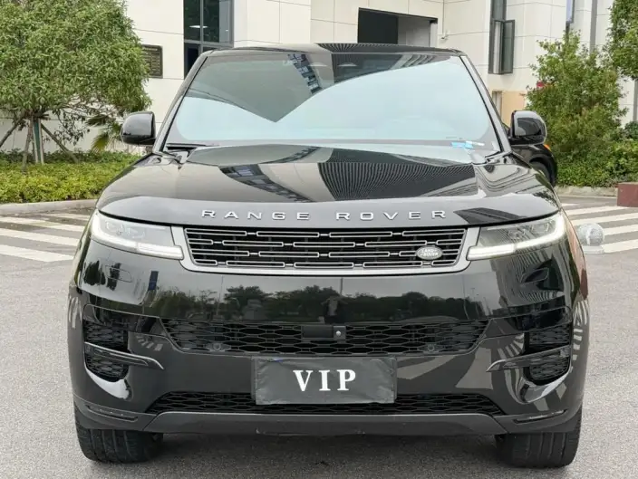 Range Rover Sport 2023 Model 3.0 L6 S – фото 2
