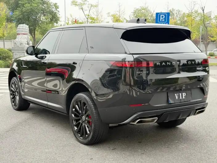 Range Rover Sport 2023 Model 3.0 L6 S – фото 4