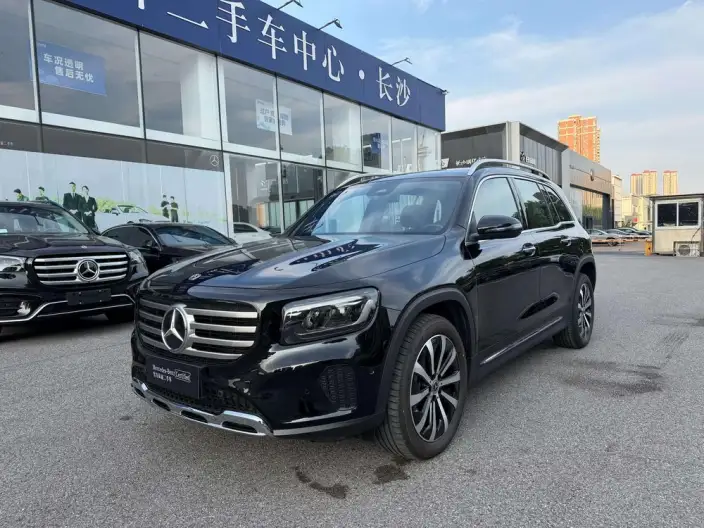 Mercedes-Benz GLB 2025 Model GLB 220 Fashion Model – фото 1