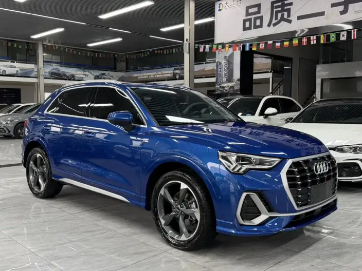 AUDI Q3 2022 Model 35 TFSI Fashion Dynamic Model – фото 3