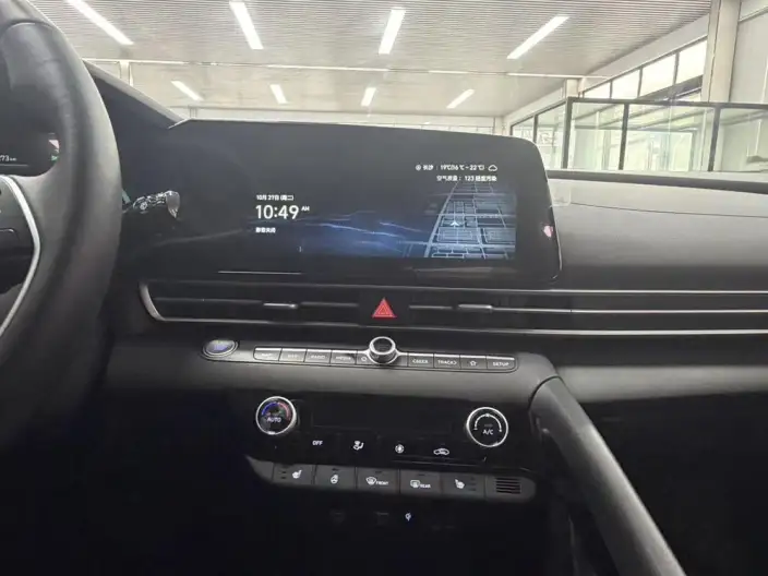 Hyundai Ioniq 2023 Model 1.5L CVT LUX Premium Edition – фото 9