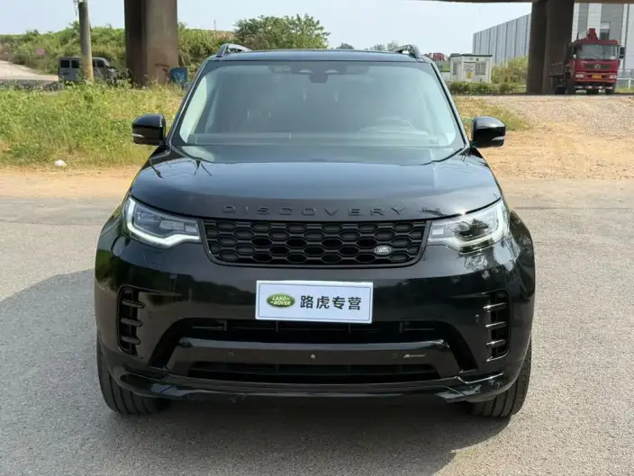 Land Rover Discovery 2023 Model Facelift 300PS S – фото 2