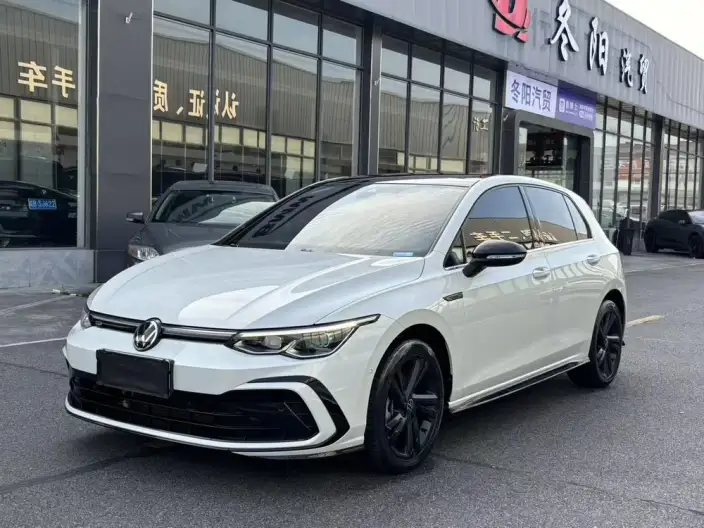 Volkswagen Golf 2021 Model 280TSI DSG R-Line – фото 1