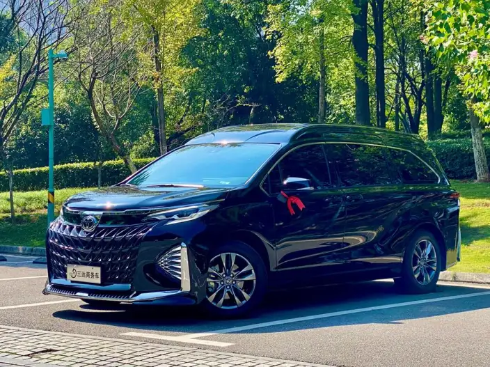Toyota Sienna 2027 Model Hybrid 2.5L Comfort Edition – фото 1