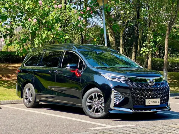 Toyota Sienna 2027 Model Hybrid 2.5L Comfort Edition – фото 3