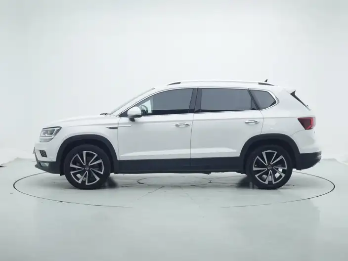Volkswagen Tharu 2021 Model 280TSI 2WD Deluxe Edition PLUS – фото 4