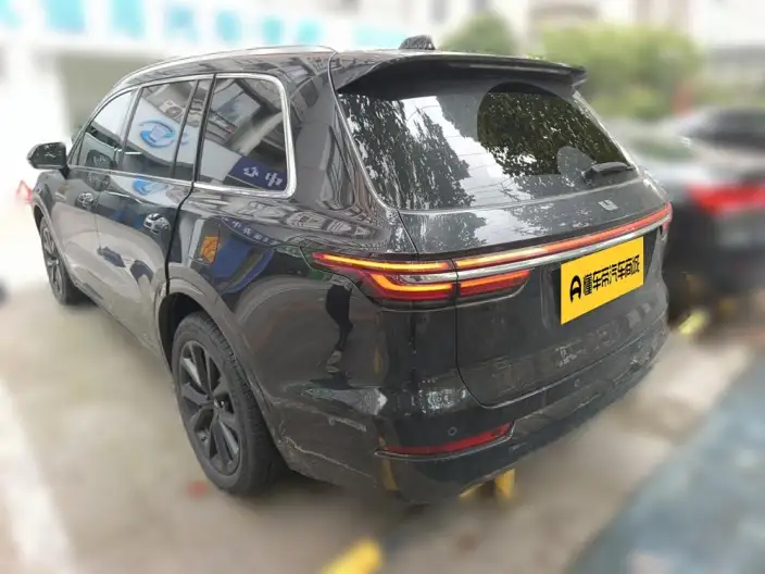 Li Auto ONE 2021 Model Extended Range 6 seat Edition – фото 4