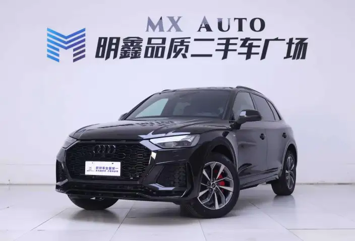 Audi Q5L 2024 Model 40TFSI Luxury Dynamic Model – фото 1
