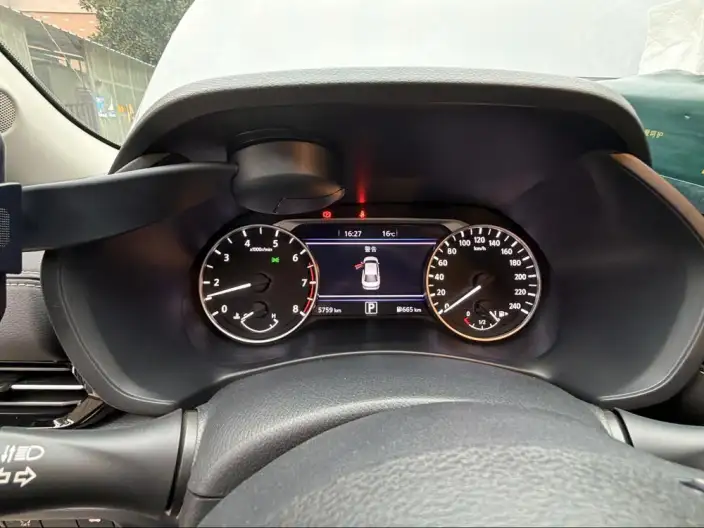 Nissan Sylphy 2026 Model 1.6L CVT Yuexiang Edition – фото 6