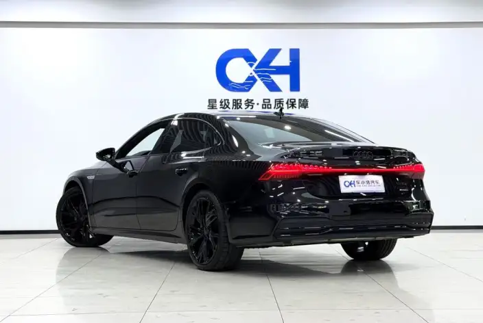 Audi A7 L 2024 Model 45 TFSI quattro Black Samurai Edition – фото 4