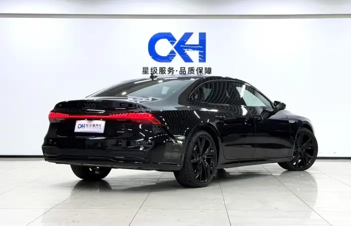 Audi A7 L 2024 Model 45 TFSI quattro Black Samurai Edition – фото 6