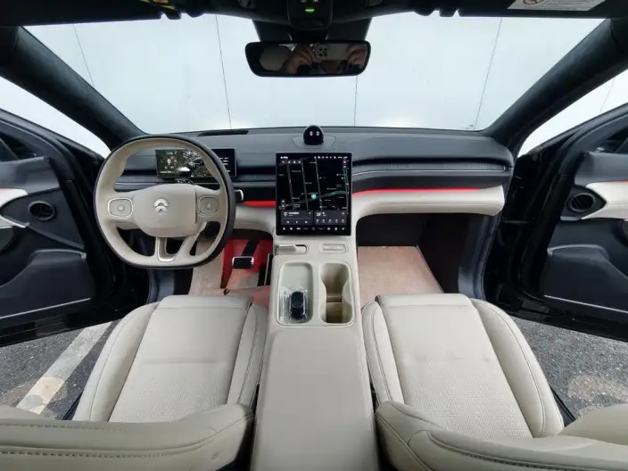 NIO ES6 2023 Model 75kWh – фото 9