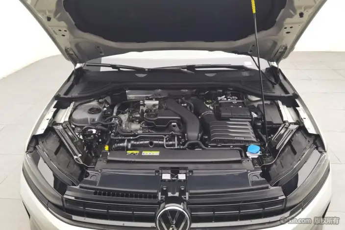 Volkswagen Sagitar 2026 Model L 300TSI DSG Elite Model – фото 5