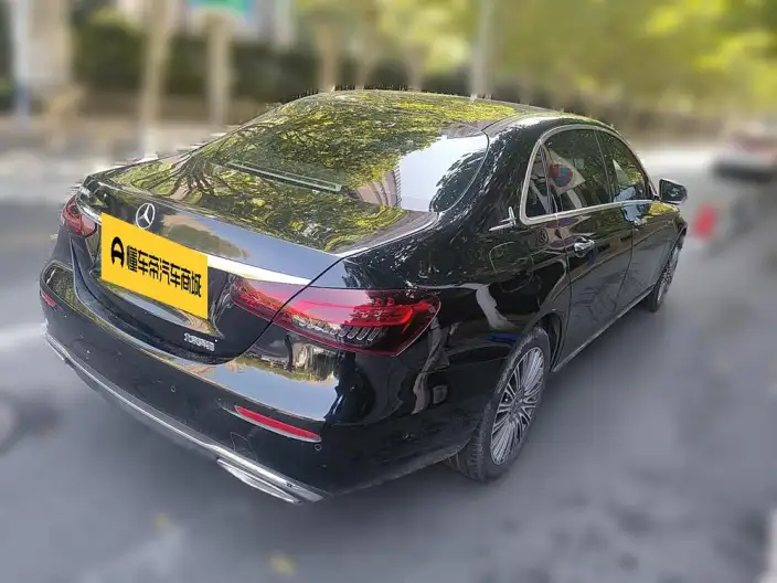 Mercedes-Benz E-Class 2023 Model E 300 L Luxury Model sedan – фото 2