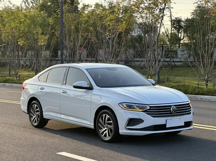Volkswagen Lavida 2023 Model 1.5L Automatic Five million editions – фото 3