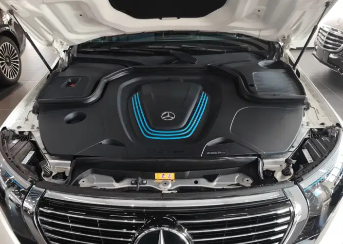 Mercedes-Benz EQC 2021 Model EQC 350 4MATIC – фото 4