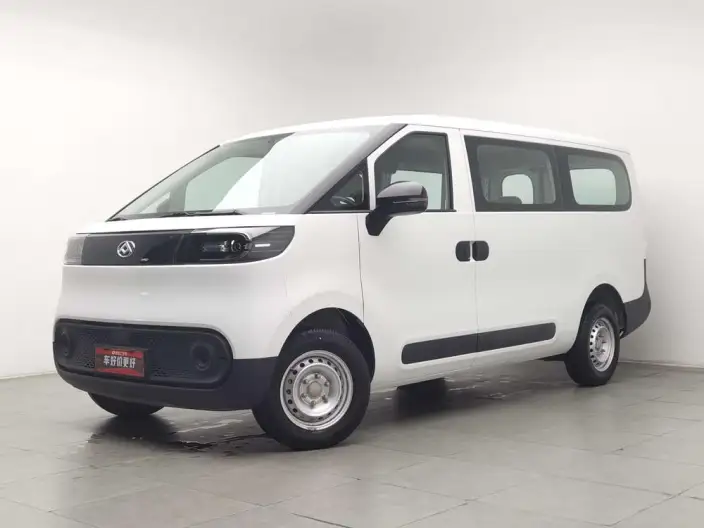 Maxus Dana V1 2025 Model V1 Short axis Low top Gran Edition 42kWh