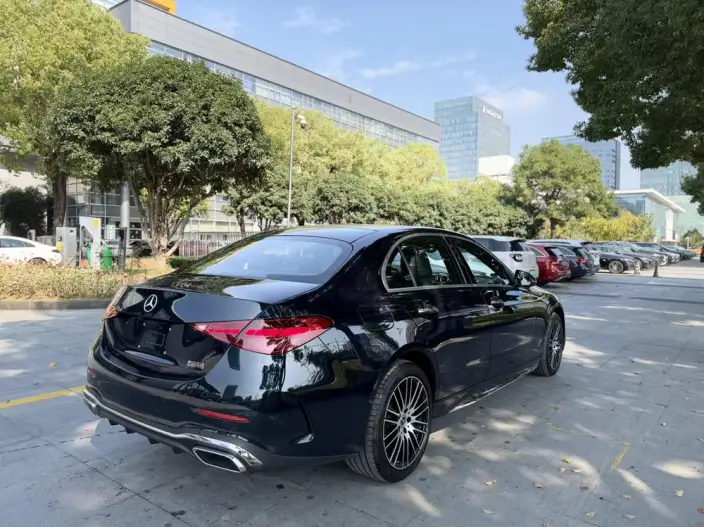 Mercedes-Benz C-Class 2026 Model C 260 L Sports sedan – фото 6