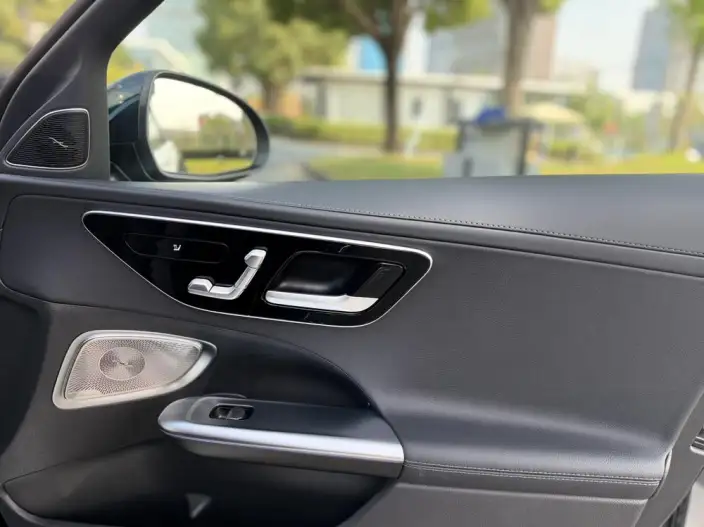 Mercedes-Benz C-Class 2026 Model C 260 L Sports sedan – фото 7
