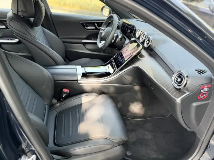 Mercedes-Benz C-Class 2026 Model C 260 L Sports sedan – фото 9