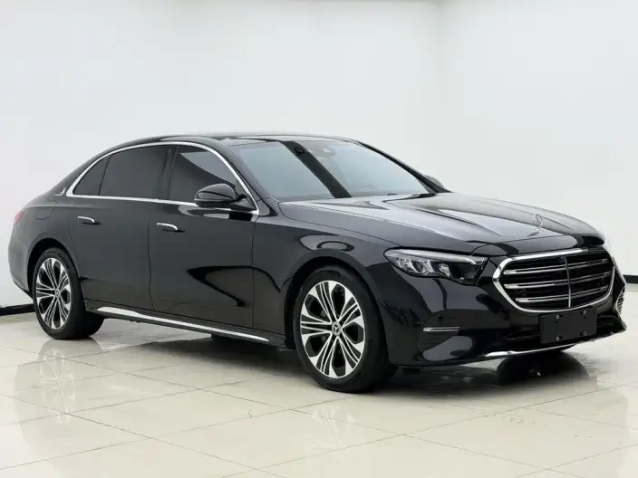 Mercedes-Benz E-Class 2025 Model E 300 L Luxury Model sedan – фото 3
