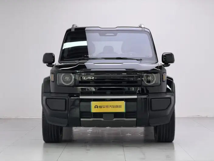 iCAR V27 2026 Model 200km 4WD Falcon500