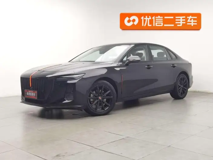Hongqi H5 2024 Model 2.0T Automatic Smart Flag Enjoy Edition – фото 1