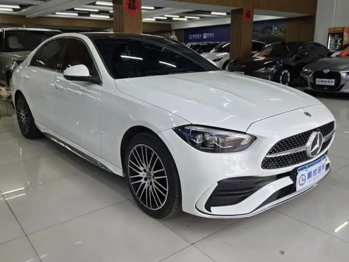 Mercedes-Benz C-Class 2023 Model C 260 L Sports Edition – фото 3