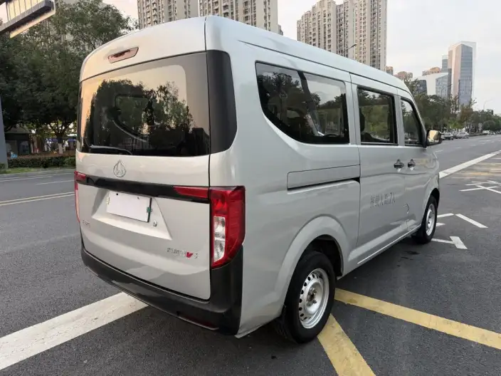 Kawei V3 2023 Model 1.3L Manual Petrol Standard Model 7 seat Passenger car DK13C – фото 7