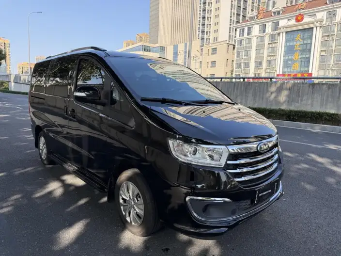 Refine M3 2023 Model 1.8L 7 seat Zhilian Edition – фото 3