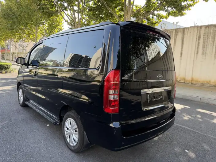 Refine M3 2023 Model 1.8L 7 seat Zhilian Edition – фото 4