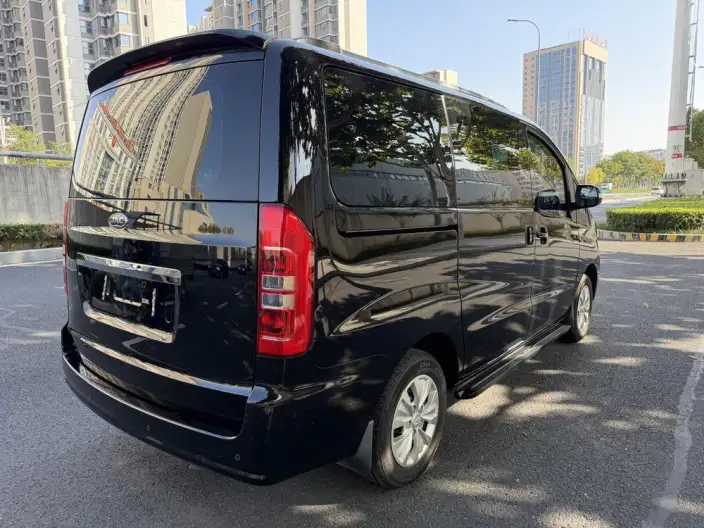 Refine M3 2023 Model 1.8L 7 seat Zhilian Edition – фото 6
