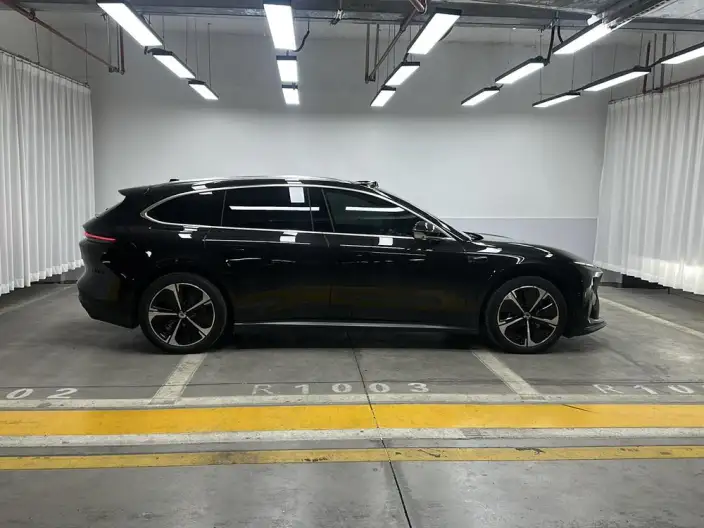 NIO ET5T 2024 Model 75kWh – фото 8
