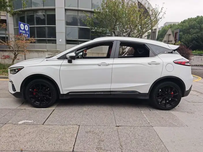 Emgrand S 2021 Model 1.4T CVT Noble Model – фото 4