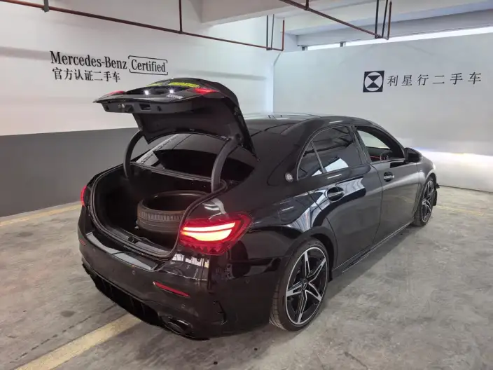 Mercedes-Benz A-Class AMG 2024 Model Facelift AMG A 35 L 4MATIC – фото 5