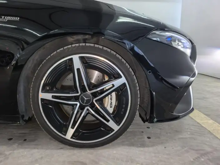 Mercedes-Benz A-Class AMG 2024 Model Facelift AMG A 35 L 4MATIC – фото 6