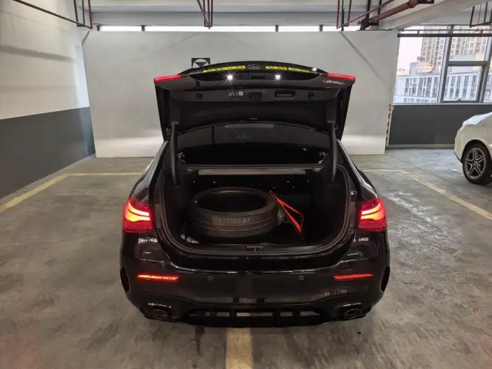 Mercedes-Benz A-Class AMG 2024 Model Facelift AMG A 35 L 4MATIC – фото 9
