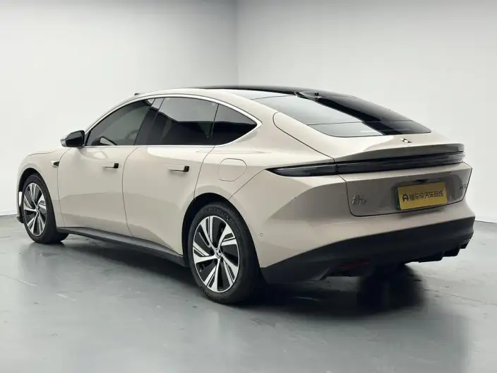 NIO ET5 2022 Model 75kWh – фото 5