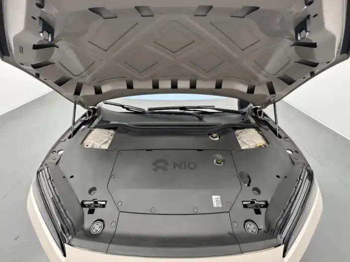 NIO ET5 2022 Model 75kWh – фото 10