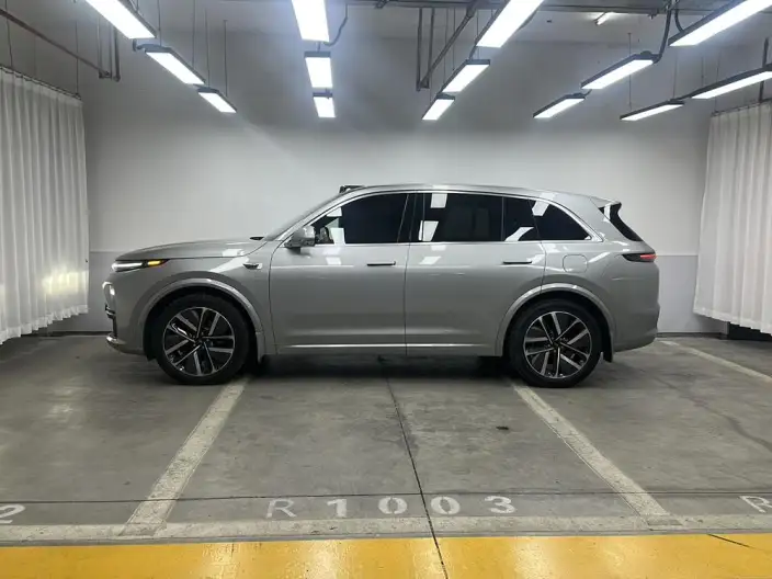 Li Auto L7 2023 Model Max Edition – фото 4