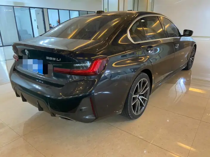 BMW 3 Series 2023 Model 325Li M Sports Night Set – фото 5
