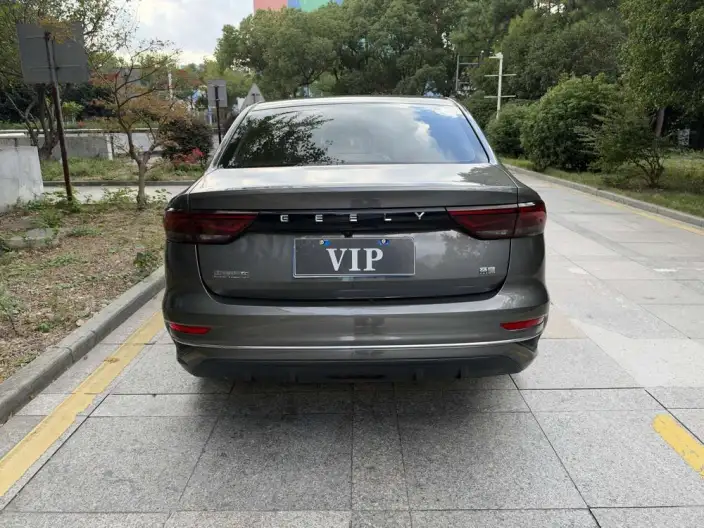 Geely Emgrand 2025 Model No. 4 Gen 1.5L CVT Star Glory Edition – фото 4