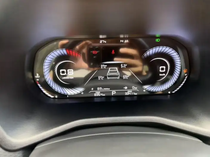 Geely Emgrand 2025 Model No. 4 Gen 1.5L CVT Star Glory Edition – фото 8